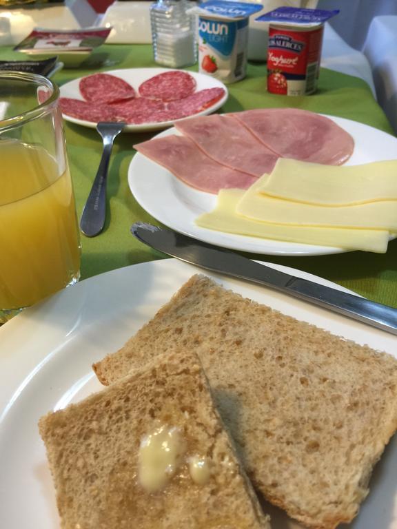Hostal Del Turista Talca  Kültér fotó